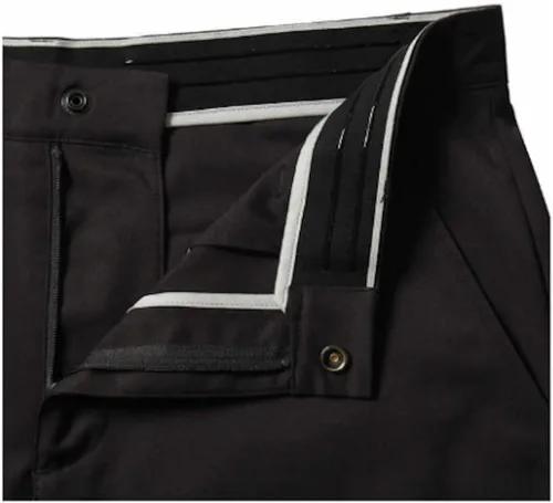 Vista 3 de Kirkland Signature Pantalones cortos de rendimiento elástico UPF 50 para hombre