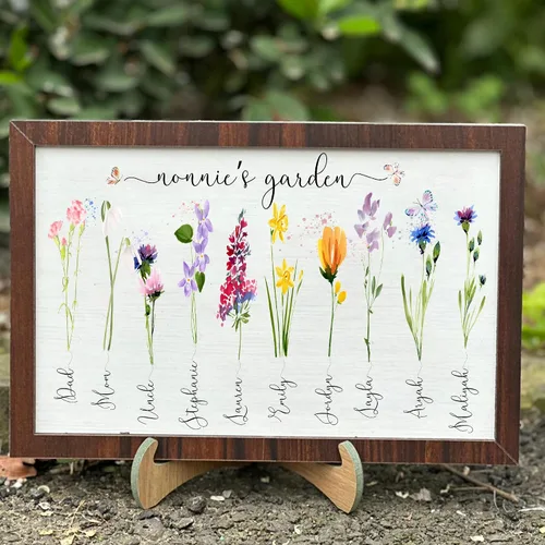 Vista 17 de Nazenti Letrero personalizado con marco de jardín de la abuela con nombres de nietos y flor de nacimiento para regalo del día de la madre, regalos