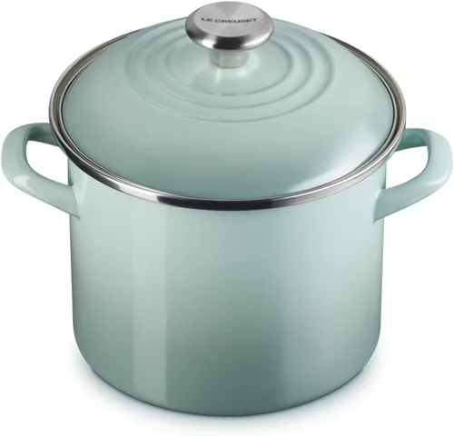 Vista 28 de Le Creuset - Olla tradicional esmaltada en acero, 12 cuartos de galón, Oliva con pomos de acero inoxidable