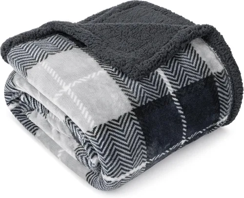 Vista 10 de PAVILIA Premium Manta de vellón sherpa de Navidad regalo de decoración navideña, afelpada, cálida y acogedora, de microfibra y reversible, para Pan