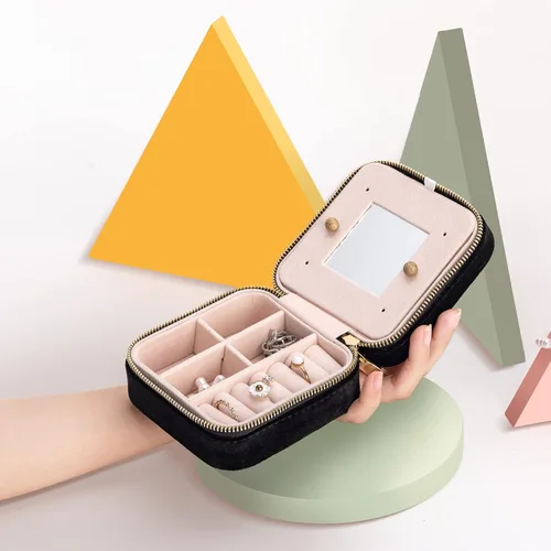 Vista 2 de Joyero de terciopelo de viaje con espejo mini estuche de regalo para mujeres y niñas pequeñas cajas organizadoras portátiles para anillos aretes