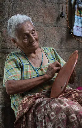 Vista 5 de Comal de arcilla Chamba para tortillas, 10 pulgadas, colombiano, hecho a mano, sin esmaltar, plancha, calentador de tortillas