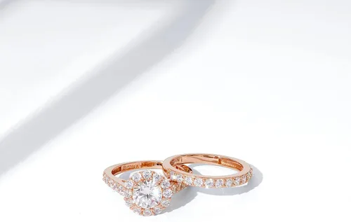 Vista 5 de Tienda Collection Sterling Silver Flower Halo Ring set with Infinite Elements Cubic Zirconia