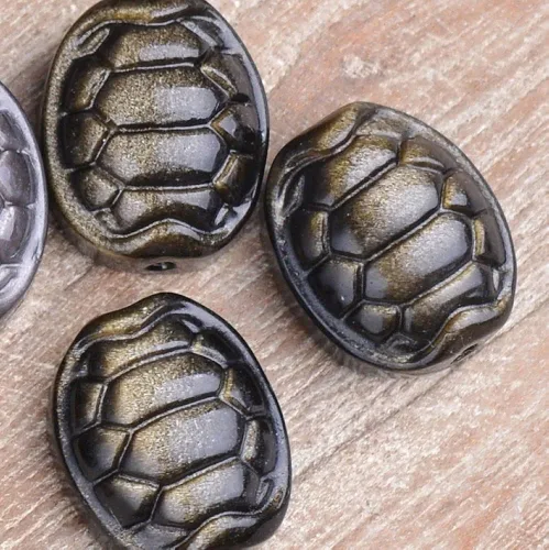 Vista 2 de 3 cuentas con colgante de concha de obsidiana de plata dorada de cristal natural tallado, curación