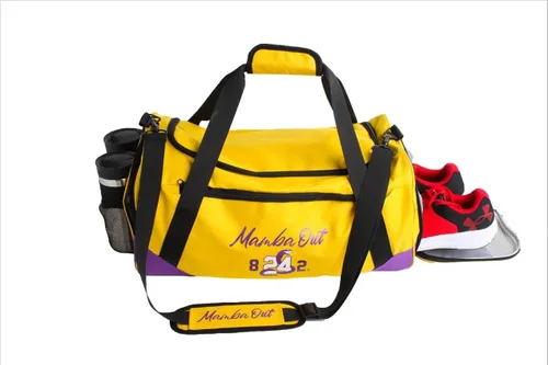 Vista 3 de Bolsa de lona Kobe para viajar. Bolsas de gimnasio deportivas para hombres, bolsa de transporte para viajes. Bolsa de lona amarilla de los Lakers