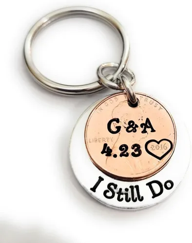 Vista 17 de Tucker's Trinkets And Treasures Personalized Anniversary Year Penny, I Still Do Key Chain, Wedding Anniversary, Couples Gift