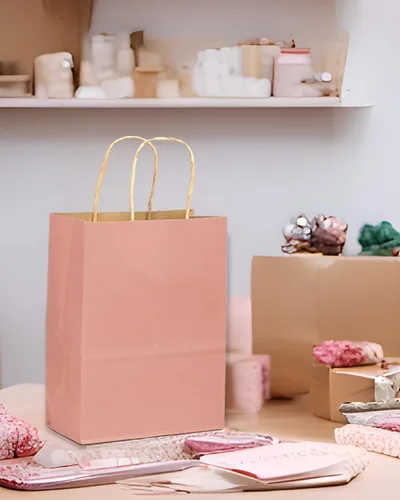 Vista 6 de qiqee Bolsas grandes de papel kraft con asas de 13 x 10 x 5 pulgadas, 32 bolsas de papel de regalo, bolsas de color sólido rosa brillante