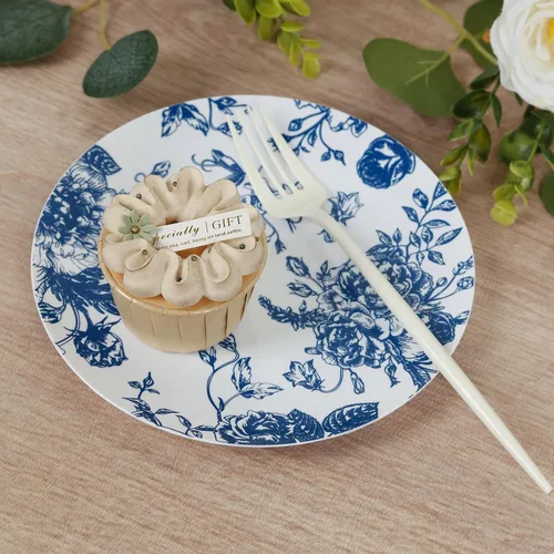 Vista 6 de Efavormart - Paquete de 10 platos de postre de plástico francés – Azul y Blanco Floral, platos de ensalada desechables redondos de 7 pulgadas