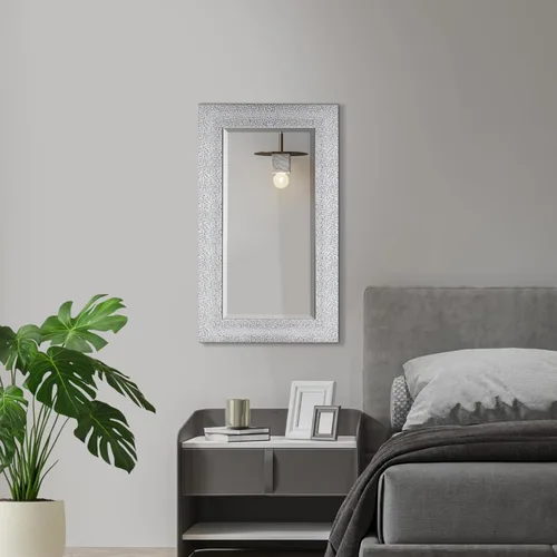 Vista 11 de Head West Espejo con marco biselado texturizado de azulejos, espejo cromado y blanco, espejos enmarcados decorativos para montaje en pared