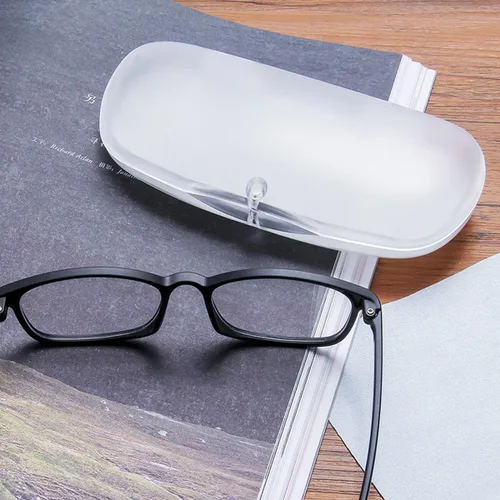 Vista 2 de EZESO - Estuche para gafas con cierre magnético, plástico translúcido