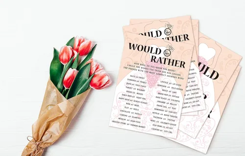 Vista 4 de Tarjetas de juego para despedida de soltera, juego de "Would She Rather Game", tarjetas de fiesta de compromiso rosas para boda, juego de 30