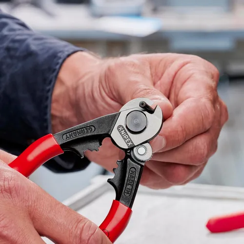 Vista 4 de KNIPEX 95 61 190 Cortadores de cuerda de alambre SBA
