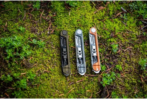 Vista 7 de Gerber Gear Armbar Slim Cut, Navaja de bolsillo, Multiherramienta con tijeras, Baltic Haze