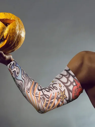 Vista 6 de Boao 20 piezas de mangas de brazo de enfriamiento para hombre, manga larga sin dedos, antideslizante, protección UV, mangas temporales para tatuajes