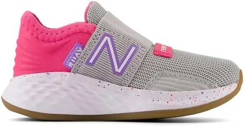 Vista 2 de New Balance Tenis unisex para bebé Fresh Foam Roav V1 sin cordones