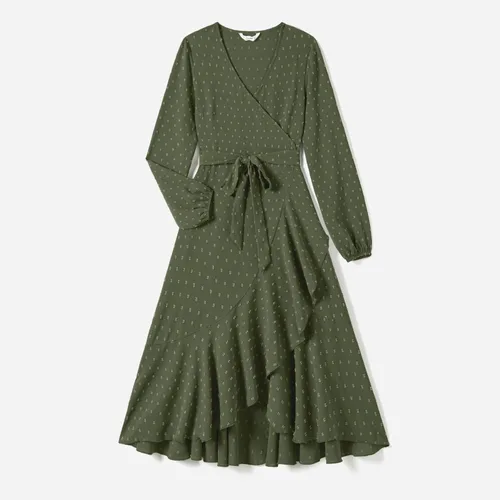 Vista 7 de PATPAT Conjuntos familiares a juego para mamá y yo, vestido floral a juego de manga larga con bloques de color, conjunto de sudadera con cinturón
