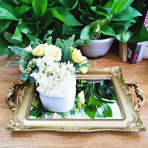 Vista 3 de Bandeja rectangular decorativa para espejo, estilo francés, organizador de maquillaje, organizador de joyas, bandeja para servir, 9.5 x 14.9 Dorado