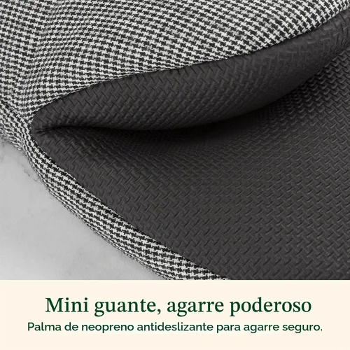 Vista 4 de Cuisinart Heritage - Mini guantes para horno, 2 unidades, neopreno, resistentes al calor 350F negro/ blanco (black/white mini houndstooth)