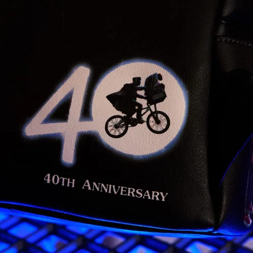 Vista 9 de Loungefly E.T. El 40 aniversario extraterrestre mochila de escena de bicicleta, exclusiva de Tienda (ETBK0003)
