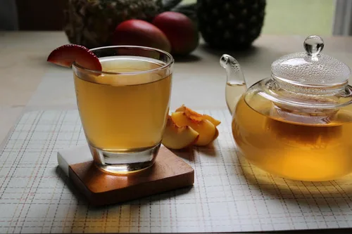 Vista 4 de Tea Whisker Ingredientes naturales 100% del té de hierbas de la hoja floja Bellini del melocotón de 4oz sin cafeína