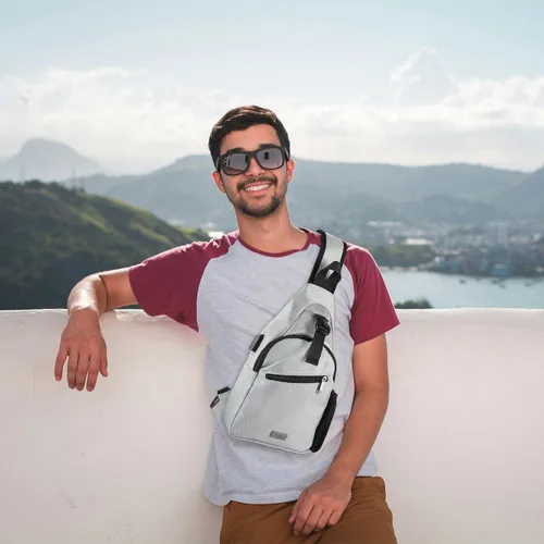 Vista 12 de AMJ Bolso bandolera para hombres y mujeres, mochila de hombro casual, mochila de pecho para senderismo y viajes