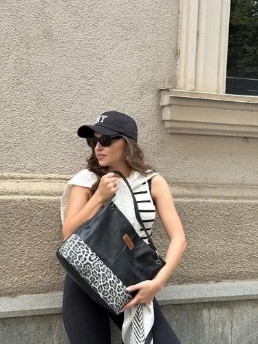 Vista 64 de Wrangler Hobo - Bolsas para mujer de cuero vegano con asa superior, bolsos de hombro y bolsos