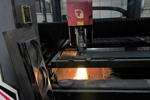 Vista 3 de Hoja de sierra circular cortada con láser de 10 pulgadas, 80 dientes, eje de 1 pulgada para aluminio y metales no ferrosos