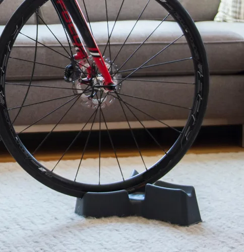 Vista 5 de Blackburn Plataforma de rueda delantera para entrenadores de bicicleta (Trackblok 3, negro)