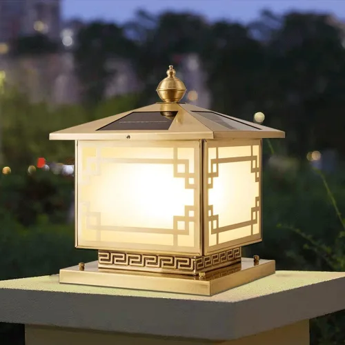 Vista 3 de 3 luces de pilar solar de lujo con pantalla de vidrio, metal de cobre, luz solar para exteriores con base E27, iluminación de calle para villa