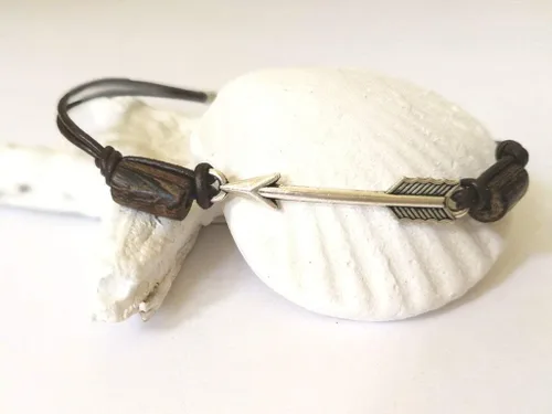 Vista 5 de Tobillera de flecha para mujer, pulsera de tobillo de cuero natural con cuentas de madera