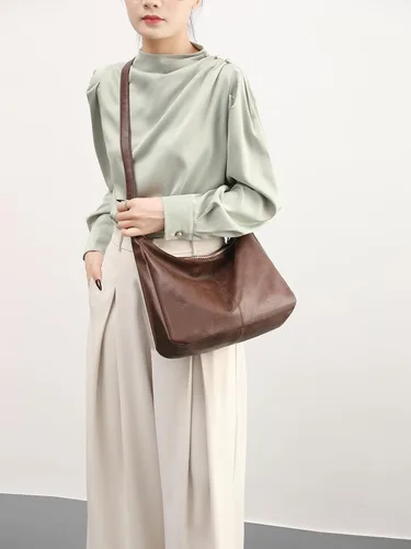 Vista 8 de NIUEIMEE ZHOU Bolsos Hobo para mujer Bolso de hombro de cuero vegano plegable Bolso de mano holgado Bolso bandolera