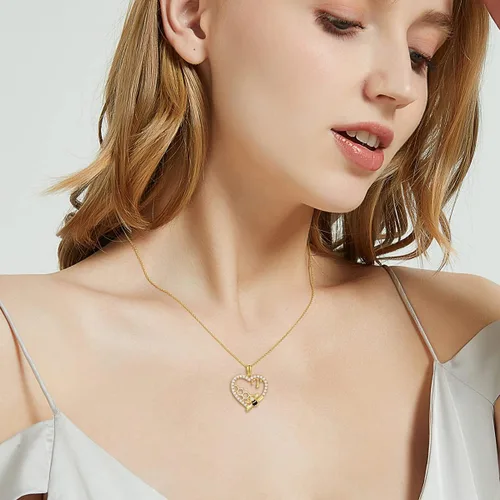 Vista 2 de KECHO Gold Bee Necklace Gifts for Women 14k Yellow Gold Honeycomb Honey Bee Pendant Necklaces Love Heart Jewelry Gifts for Women Her Girls Wife