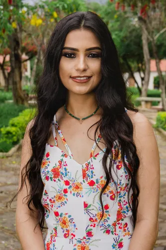 Vista 6 de SOFYBJA Collar de cuentas de ojo de tigre, gargantilla de cuentas de malaquita verde, collar con dije de estrella dorada y circón para mujer