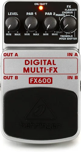 Vista 6 de Behringer ULTRA METAL UM300 Pedal de Efecto de Instrumento de Distorsión Heavy Metal, Rosa