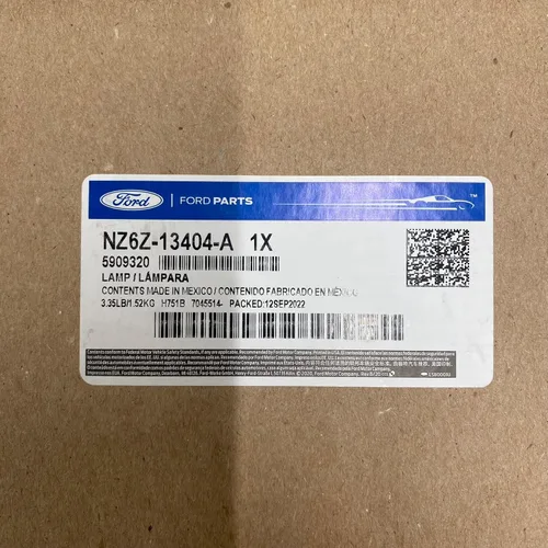 Vista 6 de Conjunto de lámpara trasera halógena Ford Maverick RH para pasajeros 21-23 NZ6Z13404A