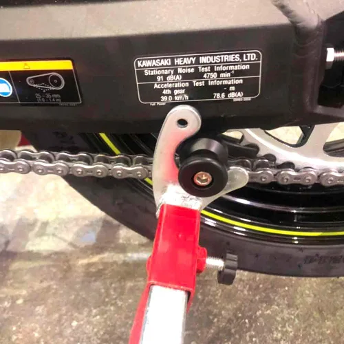 Vista 2 de Xitomer POM - Bobinas de plástico M6 con brazo oscilante para motocicleta, deslizadores, carretes M6, aptos para YZF R1/R6/R7, FZ1/FZ6/FZ8/FZ-09
