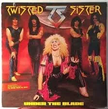 Vista 2 de Under the Blade Edición Remixed 1985