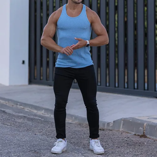 Vista 5 de MECH-ENG Camiseta deportiva sin mangas para hombre, con espalda en Y, chaleco de entrenamiento de fitness para gimnasio