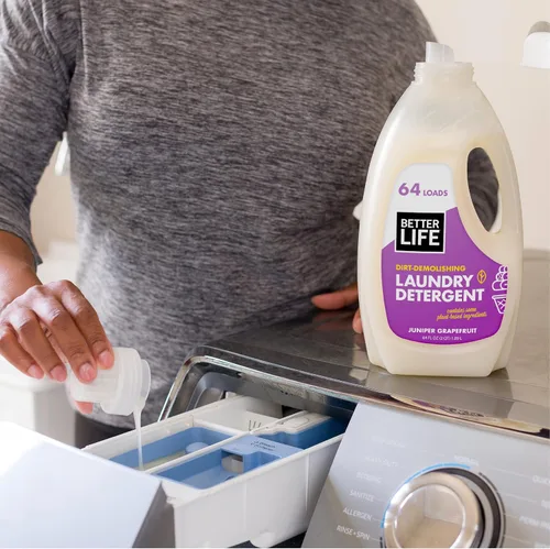Vista 5 de Better Life Detergente líquido para ropa, detergente concentrado natural, resistente a la suciedad, pomelo enebro alimentado por plantas, 64 cargas
