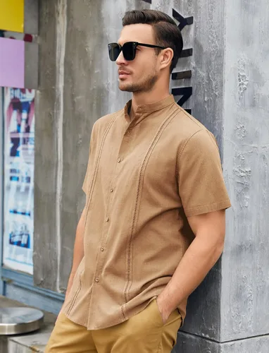 Vista 3 de Ryannology Camisas guayabera de lino de manga corta con botones para hombre, estilo casual, playa, campamento cubano, camisa mexicana para hombre