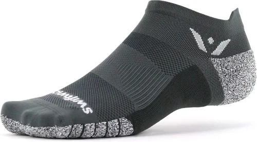 Vista 18 de Swiftwick - Calcetines antideslizantes para correr FLITE XT invisibles, calcetines de golf, máxima estabilidad Negro