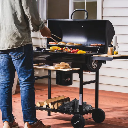 Vista 8 de MASTER COOK Parrilla de carbón de barril con estante frontal plegable de madera, 686 pies cuadrados área de cocina al aire libre, termómetro