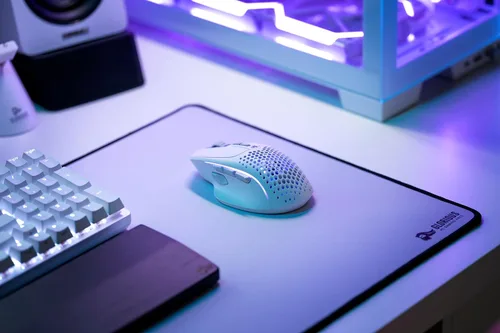 Vista 6 de GLORIOUS Mouse inalámbrico para juegos modelo I 2 para juegos, híbrido de Blanco mate