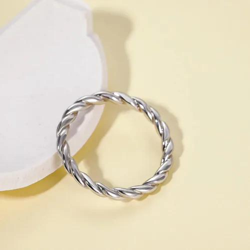 Vista 2 de EAMTI Anillo de Plata de Ley 925 con Nudo Celta Simple Criss Cross Infinito Banda de Boda para Mujer Talla 3-13