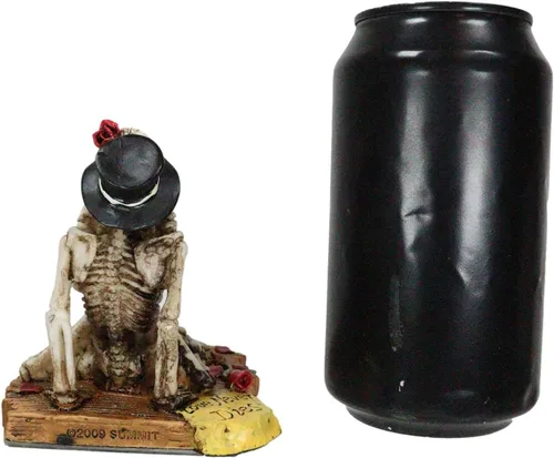 Vista 7 de Ebros Gift Love Never Dies Castaway Sea Stranded Wedding Skeleton Pareja Sexo en la playa Figura Día de los Muertos Halloween Decorativo San