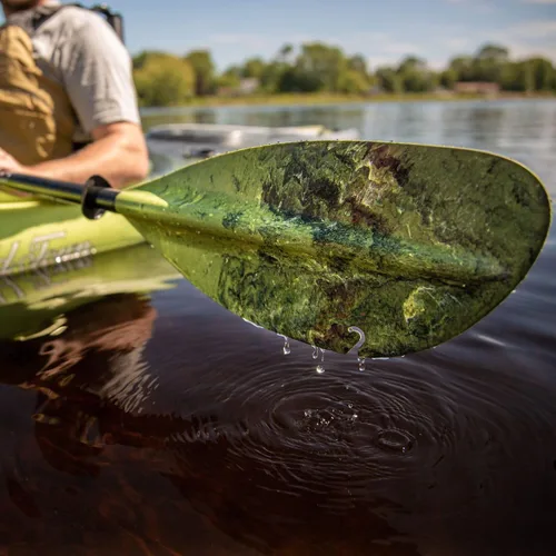 Vista 6 de Carlisle Magic Angler Kayak Paddle con cuchillas de polipropileno y eje de fibra de vidrio envuelto