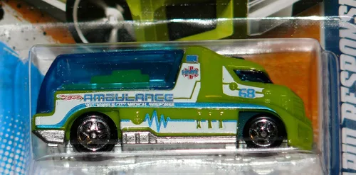 Vista 2 de Hot Wheels Die Cast Toy Rapid Response LIME GREEN Ambulancia HW City Works Series #177 en serie 2011