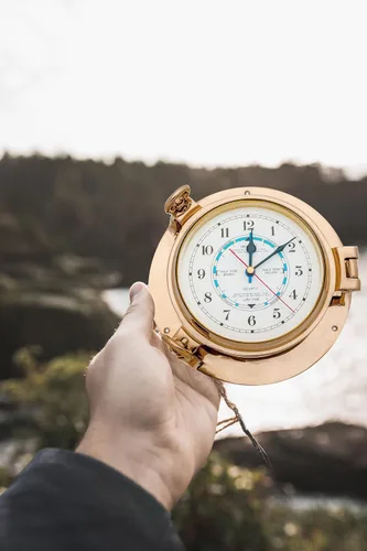 Vista 5 de Reloj de marea de ojo de buey de latón macizo de 9 pulgadas de diámetro. Nagina International