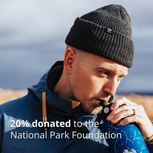 Vista 2 de National Parks - Botella de agua con tapa con pajilla, acero inoxidable grabado de 32 onzas, aislada con correa, temática de parques nacionales
