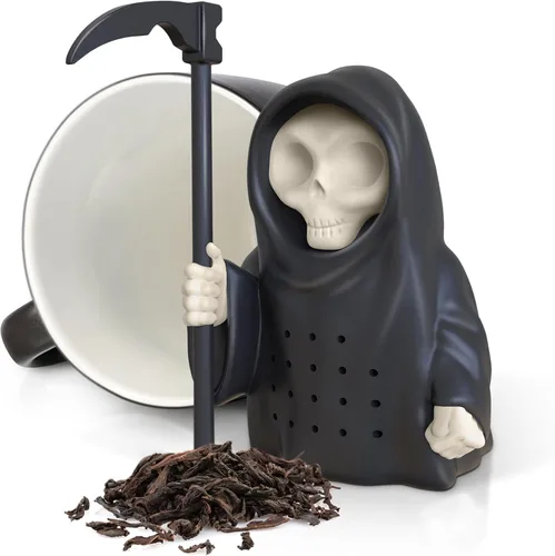 Vista 3 de Genuine Fred Grim Steeper - Infusor de té de silicona reutilizable, diseño de la parca negra, dispositivo de cocina divertido e inteligente